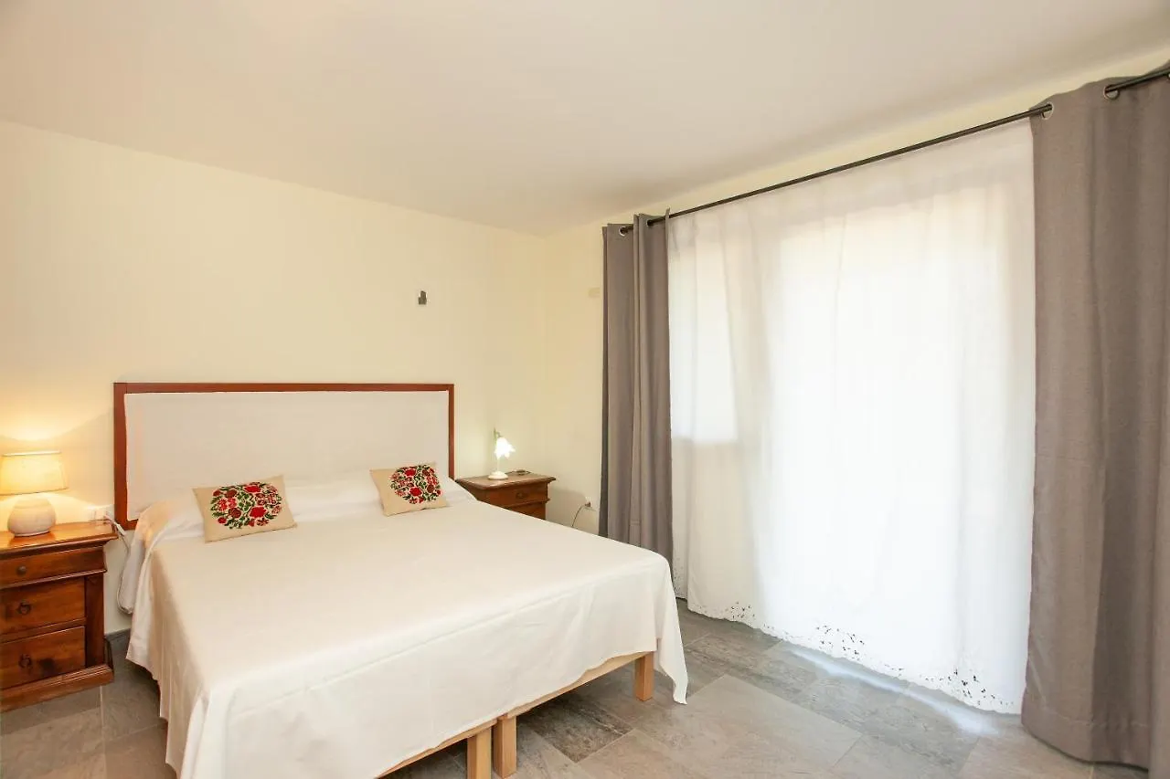 Сasa de vacaciones Villa S'Ena E Mammai Siniscola Italia